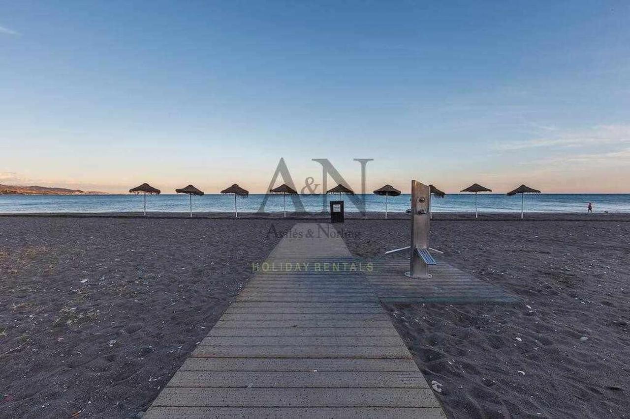 A&N Copacavana Torre Del Mar Esterno foto